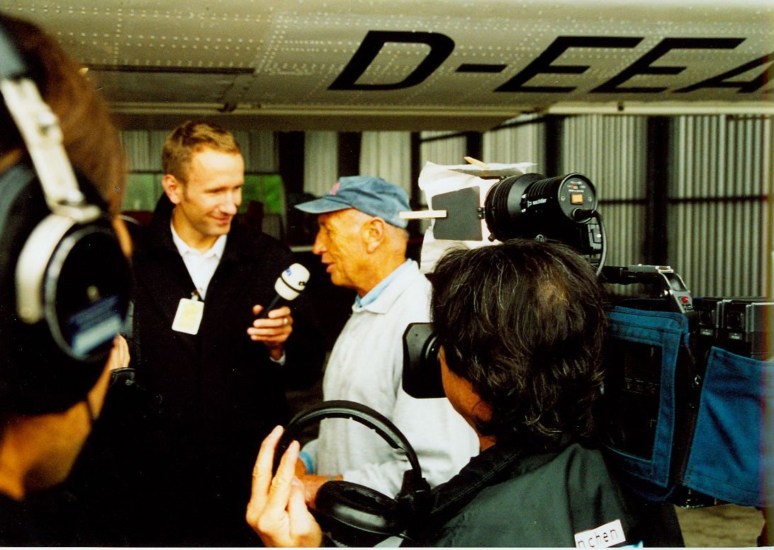 01-eberhard-silbersdorf-mit-tv-muenchen-fsg-2000.jpg