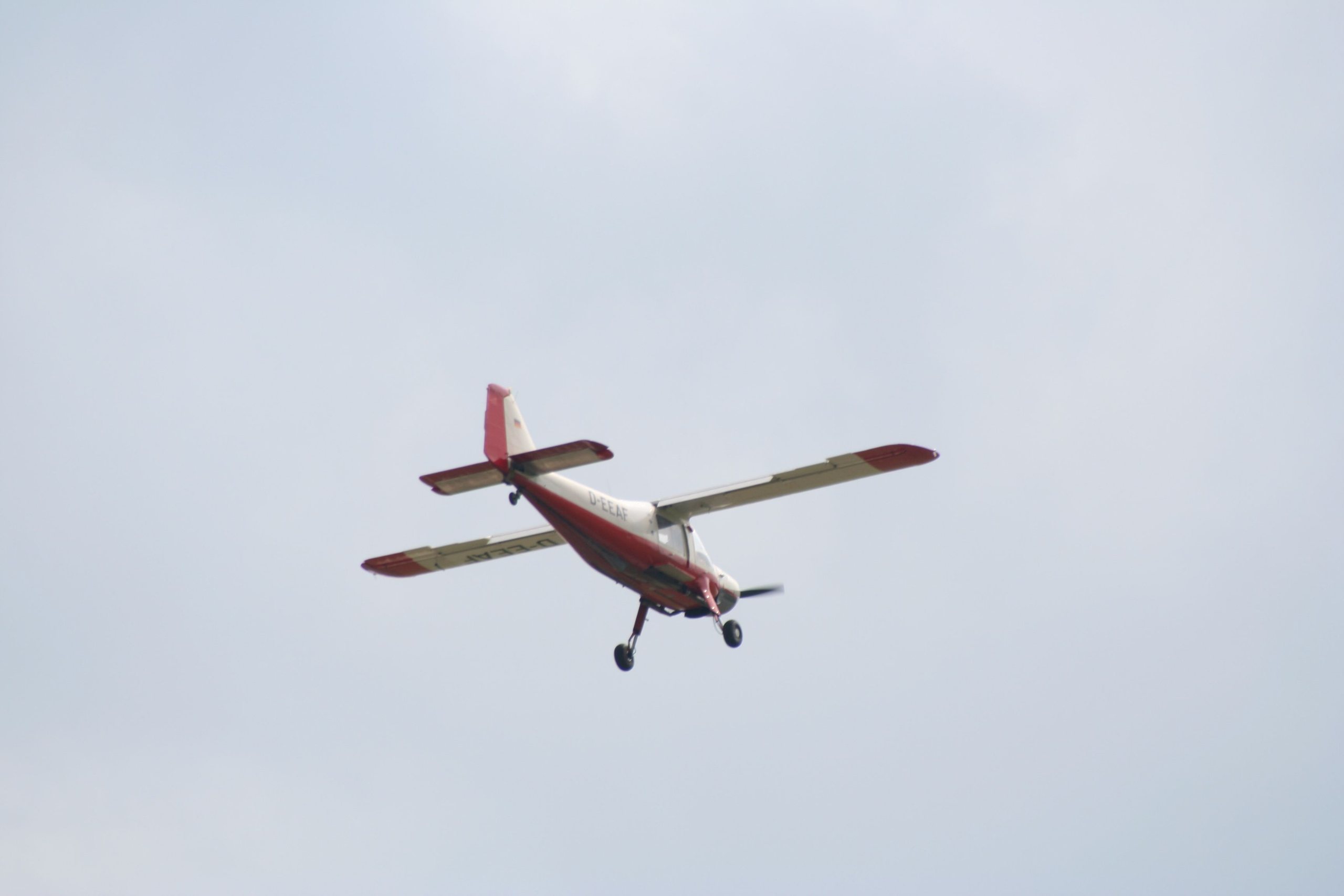 02-dlr-piloten-im-lawinenwarndienst.jpg