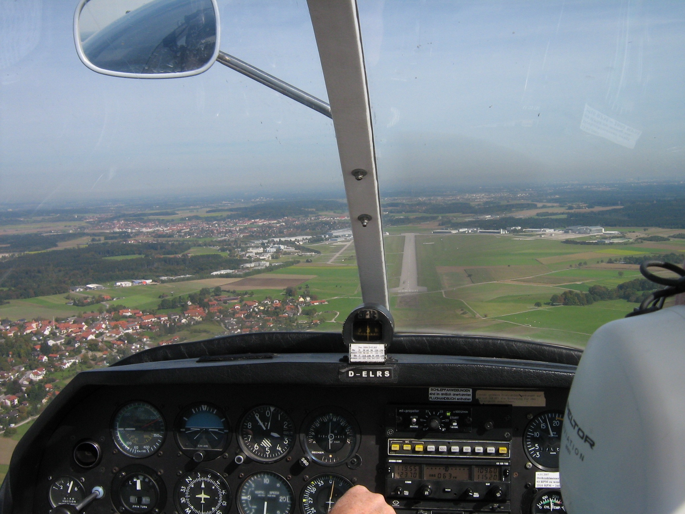 01-alpenrundflug-uber-blaue-land.jpg