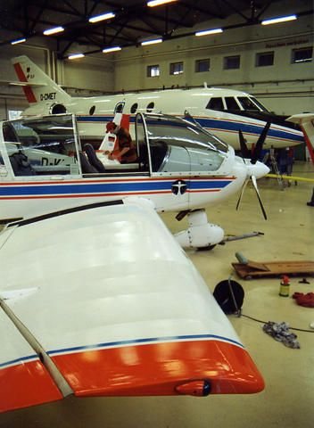 01-fsg-wartungsarbeiten-mit-dlr-flugbetrieb.jpg