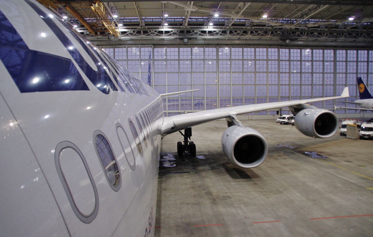 Die A346-Spannweite beträgt ca. 63m. Im Flug wird der Sprit zwischen den Tanks umgepumpt, um den Schwerpunkt optimal zu halten.