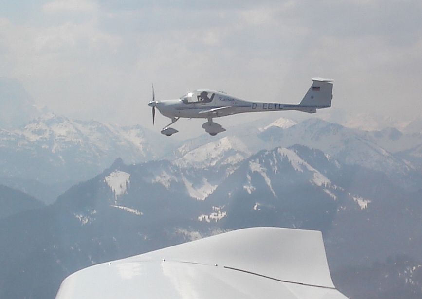 deetl_da20_dsc04706_detail_color.jpg