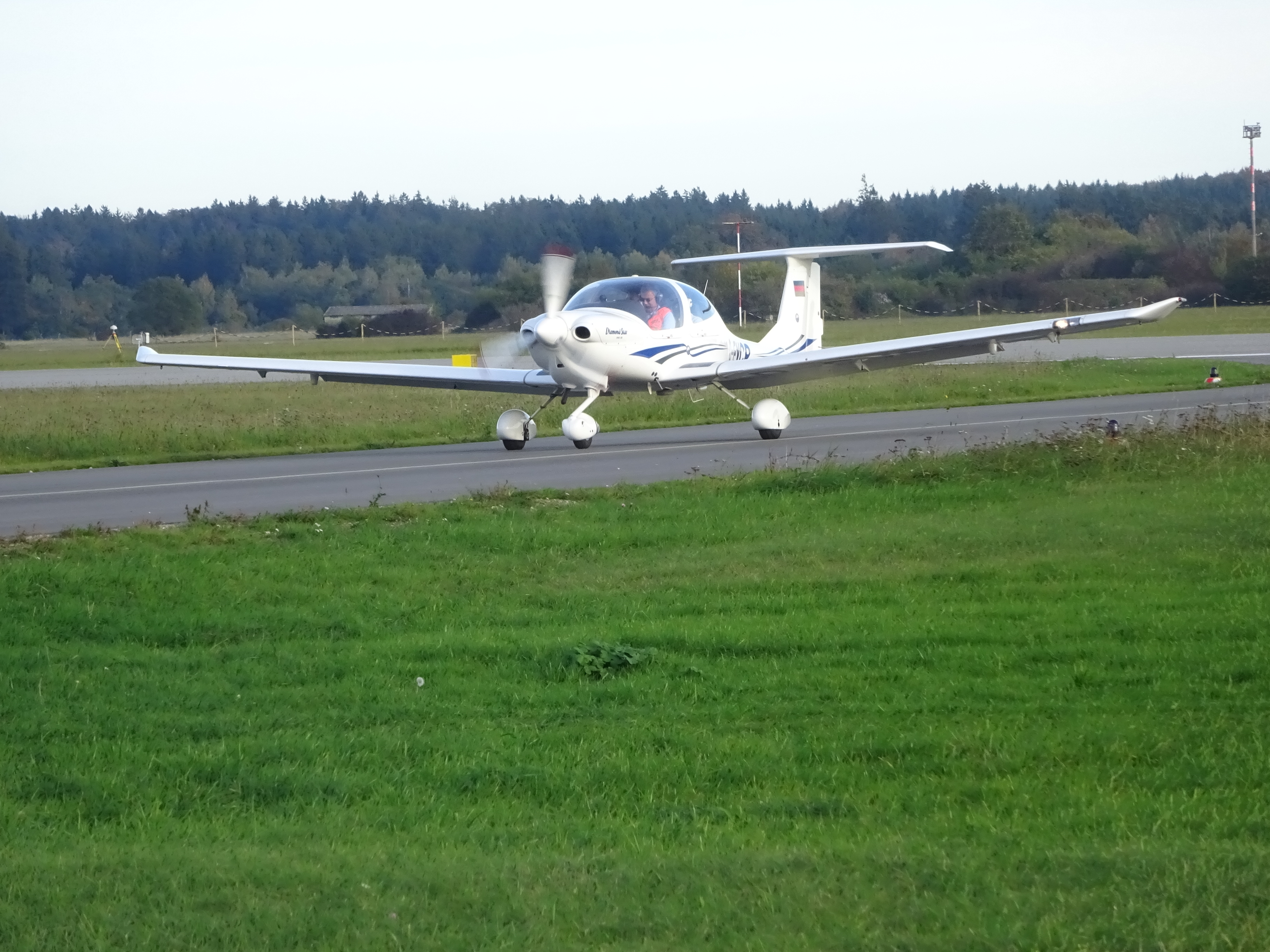devcr_da40_1.jpg